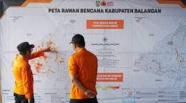 BPBD Balangan mendirikan sekaligus mengaktivasi posko Siaga Darurat Bencana Hedrometeorologi, Kamis (11/12/2025). (SuarIndonesia/Adv)