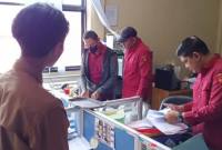 penyidik Pidana Khusus  Kejaksaan Tinggi Kalsel ketika penggeledahan -Kantor BKSDA