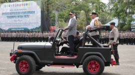 Ketua DPRD (Kalsel) H. Supian HK, enghadiri sekaligus memimpin Apel Gelar Pasukan Pengamanan Pengajian 5 Rajab 1447 Hijriah di Lapangan Murjani, Kota Banjarbaru, Kamis (25/12/2025) sore. (SuarIndonesia/Ist)