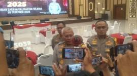 Kapolda Kalsel, Irjen Rosyanto Yudha Hermawan saat  rilis akhir tahun di Mapolda Banjarbaru, Selasa (30/12/2025). (SuarIndonesia/ZI)