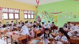 Foto Ilustrasi guru SD. (Foto: Dok Yayasan Guru Belajar)