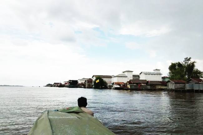 Nelayan di wilayah pesisir Kabupaten Katingan, Kalimantan Tengah. ( ANTARA/Rendhik Andika)