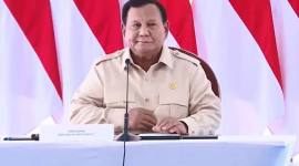 Presiden Prabowo Subianto dalam rapat terbatas terkait progres pembangunan 600 hunian di Kabupaten Aceh Tamiang, Aceh, Kamis(1/1/2026). (Foto: Youtube @Sekretariat Presiden)