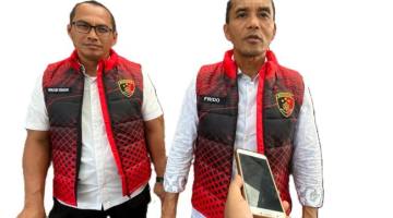 Direktur Reskrimum Polda Kalsel Kombes Pol Frido Situmorang (kanan) dan Wadir Reskrimum, AKBP Diaz Sasongko.