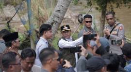 Wakil Presiden (Wapres) Gibran Rakabuming meninjau langsung dampak banjir bandang di Kabupaten Balangan, Kalimantan Selatan, Kamis (8/1/2026) (SuarIndonesia/Adv)