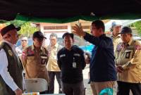 Gubernur Kalsel, H. Muhidin, turut mendampingi kunjungan Wakil Presiden RI, Gibran Rakabuming Raka, di Desa Sungai Tabuk Keramat, Kecamatan Sungai Tabuk, Kabupaten Banjar, Kamis (8/1/2026) (SuarIndonesia/RW)