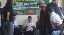 Anang Syakhfiani, mantan Bupati Tabalong, usai persidangan di Pengadilan Tipikor Banjarmasin, Kamis (22/1/2026)   (SuarIndonesia/ZI)