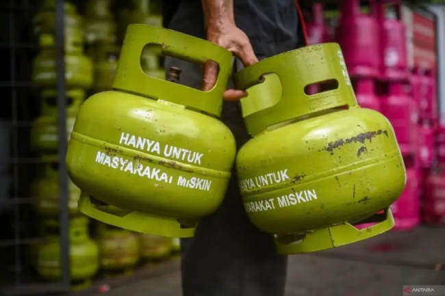 Foto Ilustrasi gas LPG 3 kilogram subsidi. (Foto: Dokumen Antara)