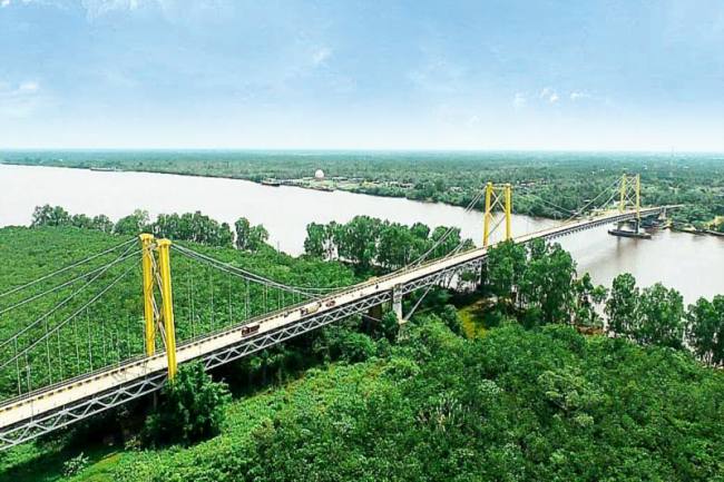 Dinas Pekerjaan Umum dan Penataan Ruang (PUPR) Kalimanan Selatan turut mengambil peran strategis dalam mendukung rencana pembangunan Jembatan Barito Dua di Kabupaten Barito Kuala yang digagas oleh Kementerian Pekerjaan Umum. (Foto: Dok Pemprov Kalsel)