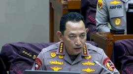 Kapolri Jenderal Polisi Listyo Sigit Prabowo berbicara dalam rapat kerja bersama Komisi III DPR RI di Gedung Parlemen, Senayan, Jakarta, Senin (26/1/2026). (Foto: YouTube @TVR Parlemen)