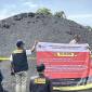 Penyitaan 70 ribu ton batu bara ilegal oleh Kementerian ESDM di Kutai Kartanegara, Kaltim. (Foto: Dok. Ditjen Penegakan Hukum Kementerian ESDM)