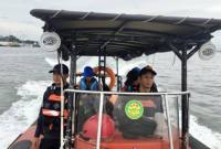 Tim SAR gabungan melakukan pencarian terhadap seorang nelayan lansia yang diduga hilang saat melaut di perairan Pulau Sebuku, Kabupaten Kotabaru, Kalimantan Selatan, Selasa (24/2/2026). (Dok Kantor SAR Banjarmasin)