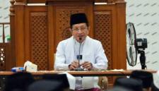 Menag Nasaruddin Umar memberikan tausiyah dalam Pengajian Akbar di Masjid UIN Alauddin Kampus 2, Gowa, Sulawesi Selatan, Senin (9/2/2026). (Foto: Dok Kemenag RI)