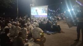 Jemaah di Jalan Antasan Kecil Barat Banjarmasin Tengah dan Jalan Antasan Kecil Timur, Banjarmasin Utara, kyusuk mengikuti kegiatan religi, Sabtu (14/2/2026) malam. (SuarIndonesi/DO)