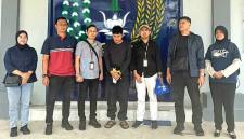 Babul (tangan terikat) saat tiba di Lapas Kota Tarakan. (Foto: Dok Penkum Kejati Kaltara)