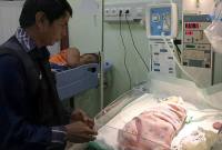 Ibu dan bayinya di RS usai melahirkan di masjid. (Foto: Istimewa)