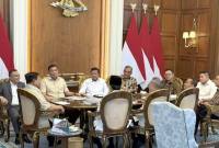 Presiden Prabowo Subianto menerima Wakil Ketua DPR RI, Prof Sufmi Dasco Ahmad, didampingi beberapa Menteri Kabinet Merah Putih di Istana Merdeka, Jakarta, Rabu (4/3/2026). (Dok Sekretariat Presiden)