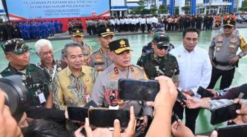 Kapolda Kalsel Irjen Pol Rosyanto Yudha Hermawan