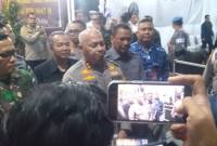 Kapolda Kalsel, Irjen Pol Dr Rosyanto Yudha Hermawan SIK SH MH bersama jajaran, dan Forkopinda,  di Posko Terpadu Operasi Ketupat 2026 Banjarmasin di samping Duta Mall Banjarmasin, Jumat (20/3/2026) malam. (SuarIndonesia/ZI)