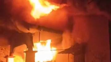 RUMAH MESS ABK di Komplek DPR Banjarmasin Membara