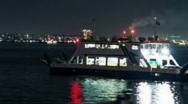 Sebuah kapal feri melakukan penyeberangan dari Pelabuhan Kariangau Balikpapan menuju Penajam Paser Utara. (Antara/A Rifandi)