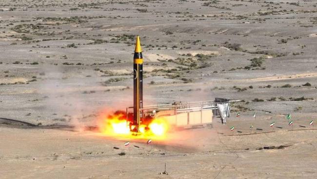 Rudal balistik Kheibar. (Foto: Iran's Ministry of Defence/WANA (West Asia News Agency)/Handout via REUTERS)