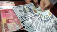 Nilai tukar Rupiah tembus 17 Ribu dan sempat menimbulkan kekhawatiran di kalangan pelaku ekonomi. (Foto: Istimewa)

