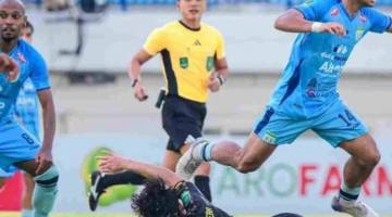 GOL PENALTI Drama “Injury Time” Barito Putra Vs Persela