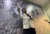 Kepala Daker Makkah PPIH Arab Saudi Ihsan Faisal memberikan keterangan kepada awak media di Kantor Daker Makkah, Arab Saudi, Minggu (26/4/2026). (Foto: Antara/Citro Atmoko)