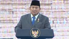 Presiden Prabowo Subianto menghadiri penyerahan denda administratif dan penyelamatan keuangan negara serta penguasaan kembali kawasan hutan tahap VI di Kejaksaan Agung, Jakarta, Jumat (10/4/2026). (YouTube @Sekretariat Presiden)
