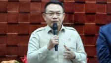 Kepala Kantor Staf Presiden (KSP) Dudung Abdurachman memberikan sambutan dalam serah terima jabatan di Kompleks Istana Kepresidenan, Jakarta, Selasa (28/4/2026). (Foto: Istimewa)
