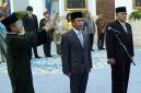 Wakil Menteri Koordinator Bidang Pangan (Wamenko Pangan) Hanif Faisol Nurofiq melakukan sumpah jabatan di Istana Negara, Jakarta, Senin (27/4/2026). (Foto: Sekretariat Presiden)