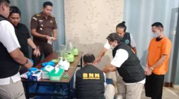 JARINGAN ANTAR PROVINSI Ditangkap BNNP Kalsel di Guest House, Sabu 1,99 Kg Dimusnahkan
