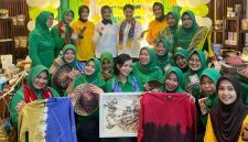 Pelestarian budaya, khususnya Banjar terus tumbuh melalui melalui UMKM dari tangan-tangan Anggota Persit Kartika Chandra Kirana (KCK) Cabang XXVII Dim 1004/Kotabaru, Korem 101/Antasari, PD XII/Tambun Bungai. (SuarIndonesia/Ist)