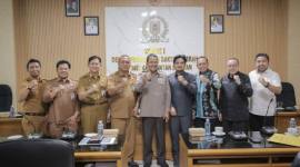 Komisi I DPRD Kalsel) memastikan usulan pemekaran Calon Daerah Otonomi Baru (CDOB) Tanah Kambatang Lima akan dibawa ke rapat paripurna pada Mei mendatang. (SuarIndonesia/Ist)