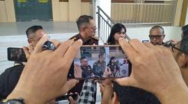 Kepala Seksi Intelijen, Ardian Junaedi SH MH didampingi Kepala Seksi Pidana Khusus (Kasi Pidsus) Mirzantio Ernanda SH. MH bersama Kasubsi (Kepala Subseksi) Penyidikan dan Pengendalian Operasi, Renny Gladis Karina SH.MH, Kamis (23/4/2026). (SuarIndonesia/ZI)