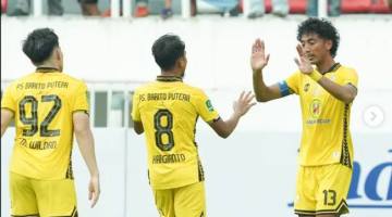 Sontekan Bayu Pradana membawa barito unggul pada menit ke-24 pada laga PSIS vs Barito di Stadion Jatidiri Semarang, Minggu (5/4/2026). (ig @psbaritoputeraofficial)