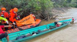 Tim SAR berhasil menemukan korban kedua seorang ABK yang tenggelam di Sungai Barito di wilayah Muara Teweh, Kabupaten Barito Utara, Senin (6/4/2026). (Kantor SAR Palangka Raya)
