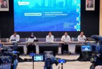 Menteri Kesehatan Budi Gunadi Sadikin (tengah) dalam konferensi pers di Jakarta, Kamis (7/5/2026). (Foto: Kemenkes)