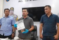 Kasat Reskrim Polresta Banjarmasin, Kompol Eru Alsepa didampangi Kanit PPA Ipda Partogi Hutahean, saat Press Rilis, Selasa (5/5/2026). (SuarIndonesia/YI)