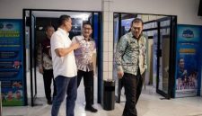 H. Endang Agustina, SE, MH  (kanan) didampingi Kepala BNNP Kalsel, Brigjen Pol Asep Taufik  (kanan), Selasa (5/5/2026) sore./ (SuarIndonesia/Ist)