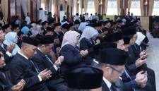 Sebanyak 167 pejabat resmi menempati posisi baru dalam pelantikan yang digelar di Gedung Mahligai Pancasila, Jumat (8/5/2026) (SuarIndonesia/RW)