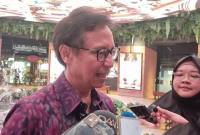 Menteri Kesehatan (Menkes) Budi Gunadi Sadikin saat wawancara doorstop media usai meresmikan pencantuman label nutrisi Nutri-Level pada produk minuman, di Jakarta, Selasa (12/5/2026). (Foto: Antara/Anita P Dewi)