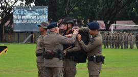 Pelatihan dibuka Kapolda Kalsel, Irjen Pol Dr. Rosyanto Yudha Hermawan, SIK, SH, MH, secara resmi berlangsung di Lapangan Makosat Brimob Polda Kalsel, Senin (18/5/2026) (SuarIndonesia/Ist)