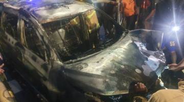 TERBAKAR Mobil dan Dua Motor di Jembatan Sungai Alalak, Diduga Pelansir BBM