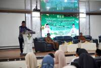 Ketua Umum LPTQ Kabupaten Balangan, Akhmad Fauzi menyampaikan arahan terkait persiapan keikutsertaan Kabupaten Balangan pada MTQN XXXVII Tingkat Kalimantan Selatan. (SuarIndonesia/Adv)