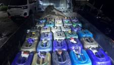 Barang bukti penyalahgunaan BBM bersubsidi dalam mobil pikap di Polres Barito Utara, Muara Teweh, Kamis (14/5/2026). (Foto: Polres Barito Utara)