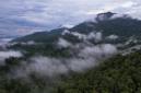 Rangkaian Pegunungan Muller yang di dalamnya terdapat Gunung Liangpran. (Foto: WWF-Indonesia)