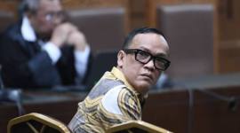 Terdakwa kasus dugaan pemerasan dalam pengurusan sertifikat K3 di Kementerian Ketenagakerjaan Immanuel Ebenezer mengikuti jalannya sidang lanjutan di Pengadilan Tipikor, Jakarta, Senin (25/5/2026). Sidang tersebut beragendakan pembacaan nota pembelaan (pledoi) terdakwa. (Foto: Antara/M Risyal Hidaya)

