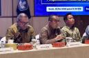Menteri Pendidikan Tinggi, Sains, dan Teknologi (Mendiktisaintek) Brian Yuliarto (tengah) dan Ketua Umum Tim Penanggung Jawab Panitia SNPMB Tahun 2026 Eduart Wolok (kiri) dalam konferensi pers di Jakarta, Senin (25/5/2026). (Foto: Antara/Sean Filo M)